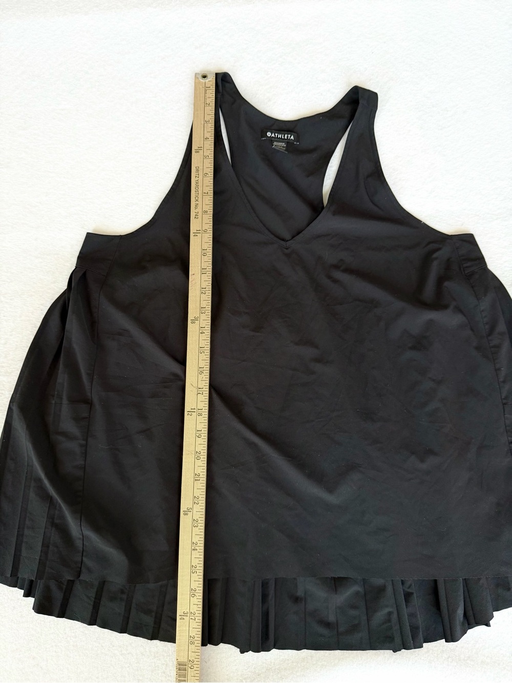 Athleta Swing Forward Black V-Neck Active Tank - Picture 6 of 7
